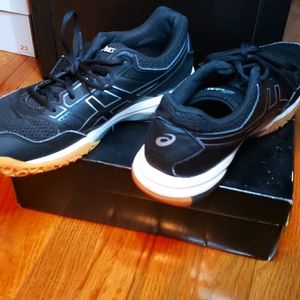 Girls Asics Volley Ball Shoes